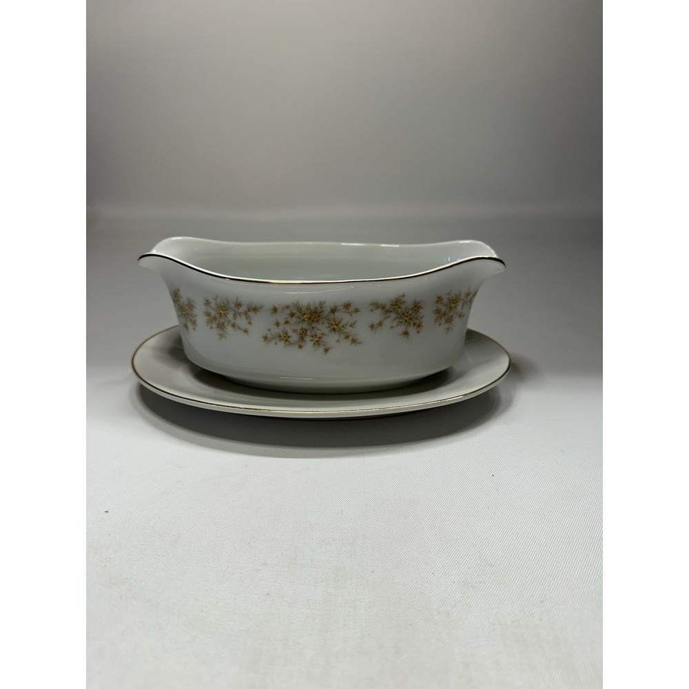 Vintage Nitto Melrose #4801 Gravy Boat with Attached Underplate -Discontinued